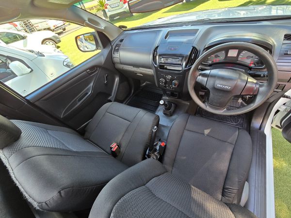 2016-Isuzu-KB-250-D-Teq-LE-Single-Cab image:12