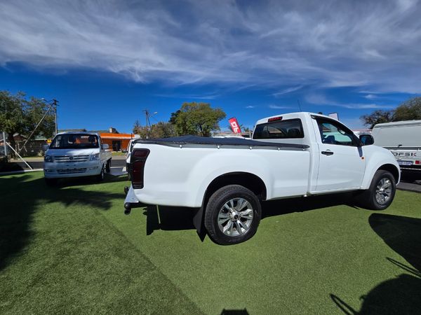 2016-Isuzu-KB-250-D-Teq-LE-Single-Cab image:8