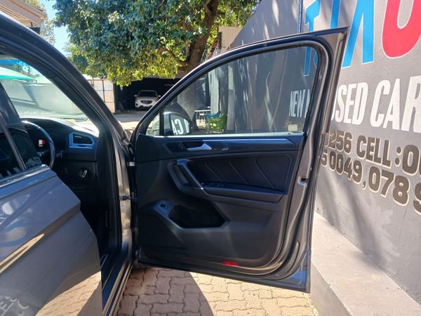 2020-Volkswagen-Tiguan-Allspace-20-TSI-Comfortline-4Motion-Auto-132kW image:14