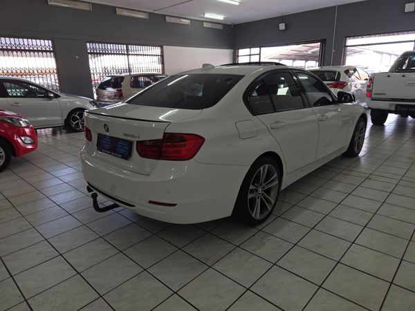 2013-BMW-3-Series-320d-Sport-Auto image:6