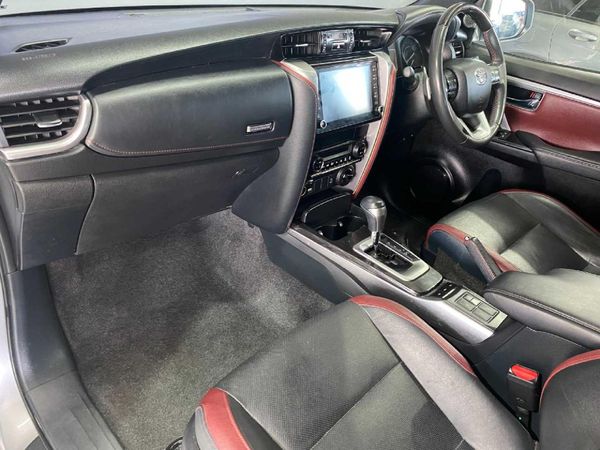 2024-Toyota-Fortuner-28-GD-6-4x4-Auto image:6