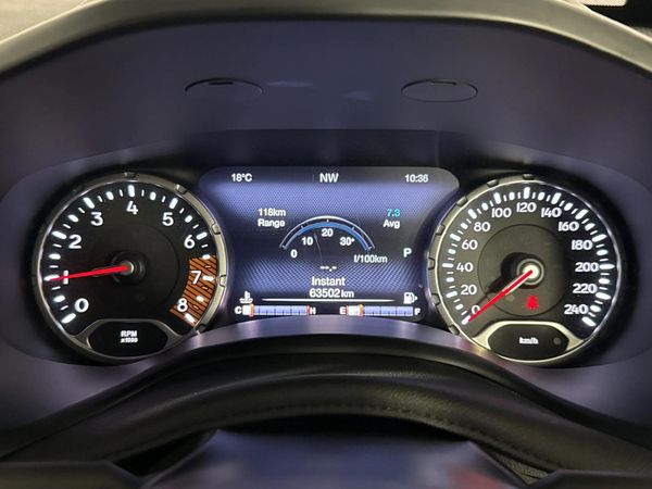 2022-Jeep-Renegade-14-TJet-Limited-Auto image:2
