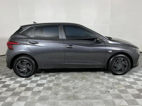 2023-Hyundai-i20-12-Motion image:17