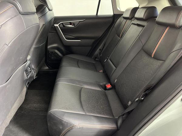 2022-Toyota-RAV4-20-GX-R-CVT-AWD image:3