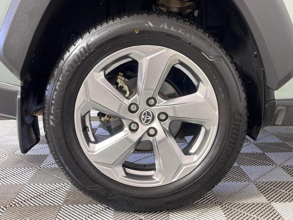 2022-Toyota-RAV4-20-GX-R-CVT-AWD image:6