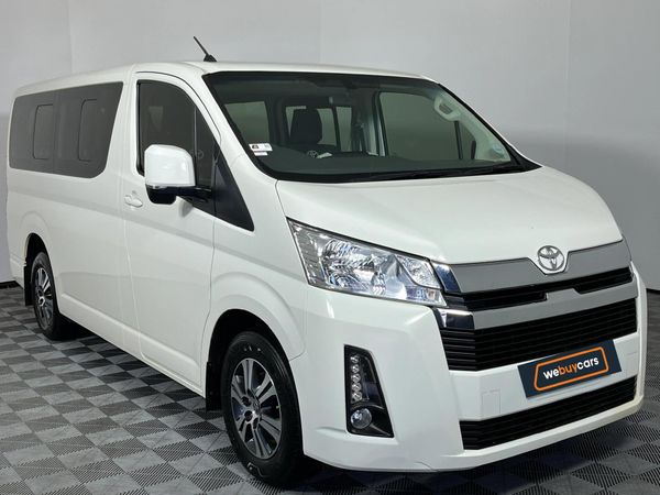 2022-Toyota-Quantum-28-GL-11-seat image:17
