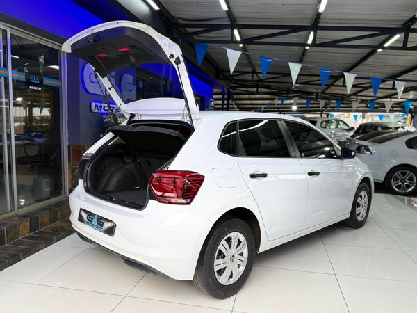 2020-Volkswagen-Polo-10-TSI-Trendline image:18