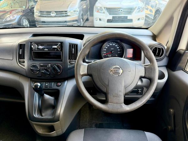 2016-Nissan-NV200-16i-Visia-Panel-Van image:12