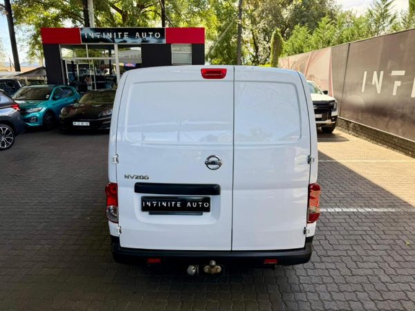 2016-Nissan-NV200-16i-Visia-Panel-Van image:5