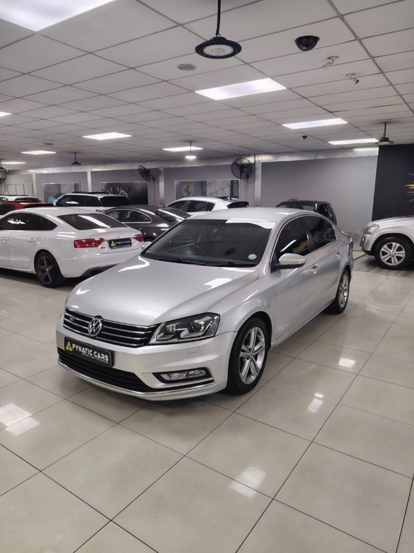 2014-Volkswagen-Passat-18-TSI-Comfortline-Auto-118kW image:2