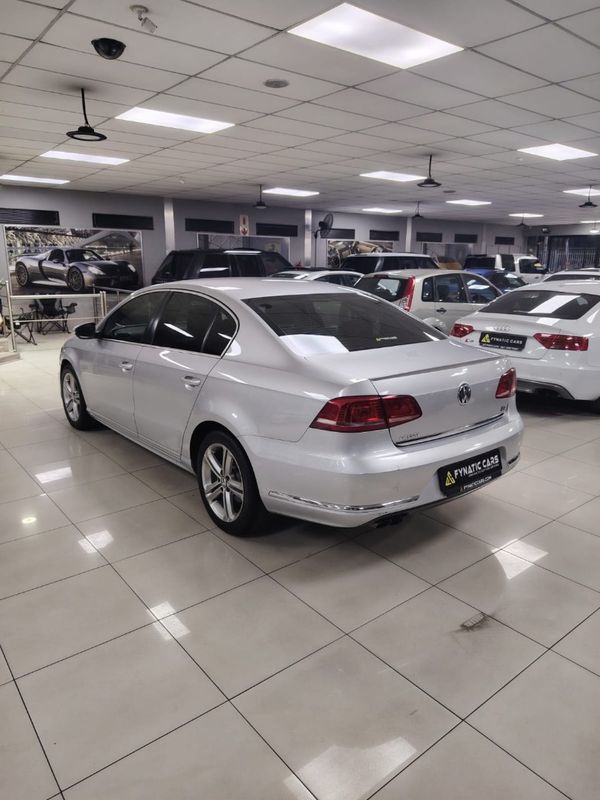 2014-Volkswagen-Passat-18-TSI-Comfortline-Auto-118kW image:3