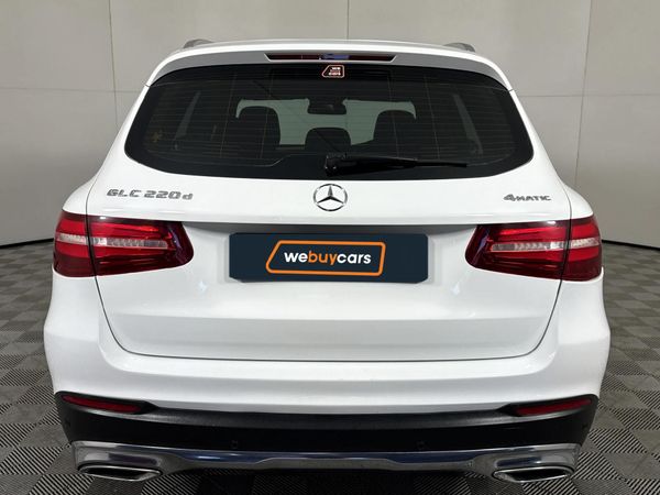 2017-Mercedes-Benz-GLC-220d image:18