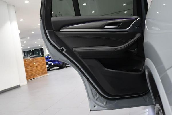 2024-BMW-X4-xDrive20d-M-Sport image:6