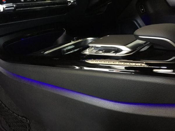 2020-Mercedes-Benz-A-Class-A-200-Sedan image:4