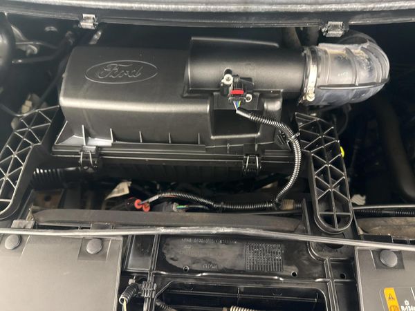 2021-Ford-Tourneo-Custom-22-TDCi-Trend-LWB-92kW image:10