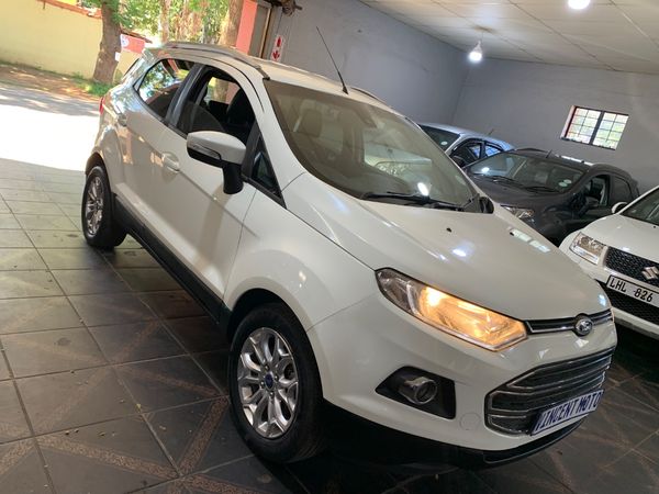 2015-Ford-EcoSport-15-TiVCT-Titanium-Auto image:5