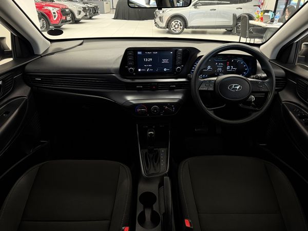 2023-Hyundai-i20-14-Motion-Auto image:9