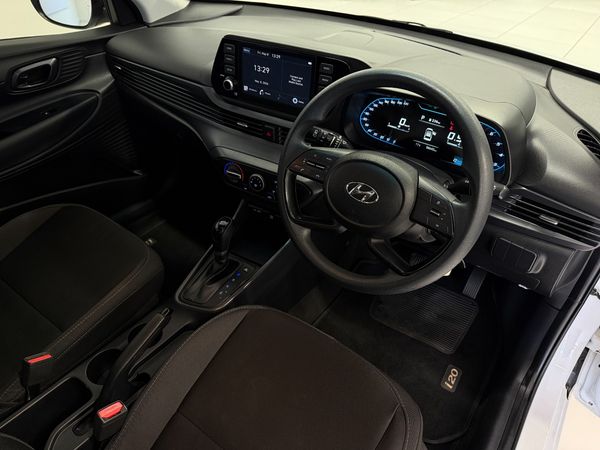 2023-Hyundai-i20-14-Motion-Auto image:10
