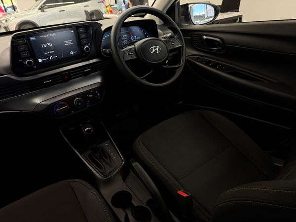 2023-Hyundai-i20-14-Motion-Auto image:13