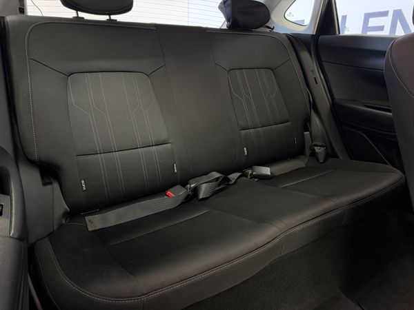 2023-Hyundai-i20-14-Motion-Auto image:15