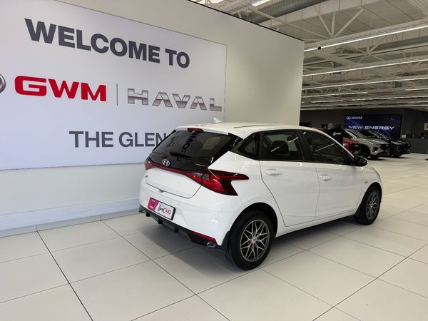 2023-Hyundai-i20-14-Motion-Auto image:7