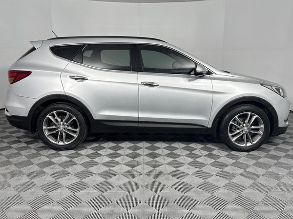 2017-Hyundai-Santa-Fe-R22-Elite-Auto image:17