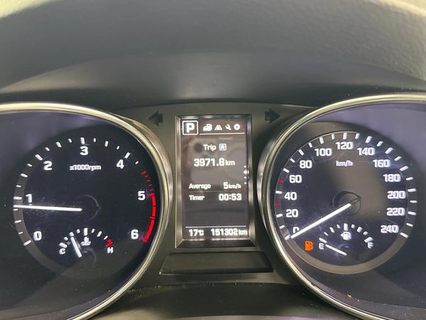 2017-Hyundai-Santa-Fe-R22-Elite-Auto image:2
