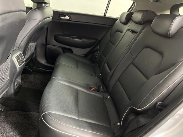 2019-Kia-Sportage-20-CRDi-EX-Auto image:3