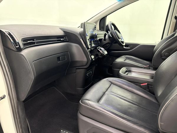 2022-Hyundai-Staria-22d-Luxury-Auto image:7