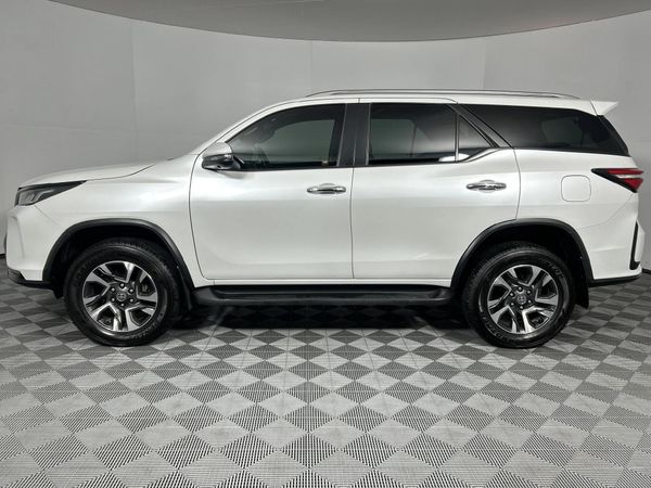 2024-Toyota-Fortuner-28-GD-6-VX-Auto image:19