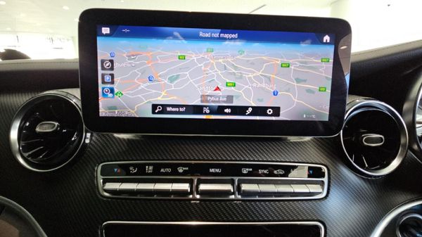 2023-Mercedes-Benz-V-Class-V-300d-Exclusive image:10
