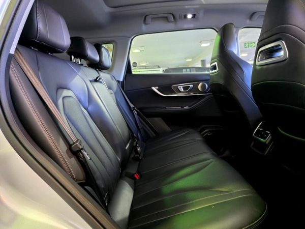 2025-Chery-Tiggo-7-Pro-Max-16T-Premium-Auto image:2