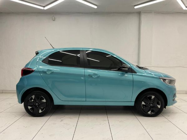 2026-TATA-Tiago-12-XT image:7