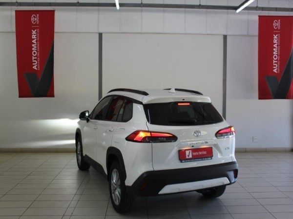 2025-Toyota-Corolla-Cross-18-XS image:12