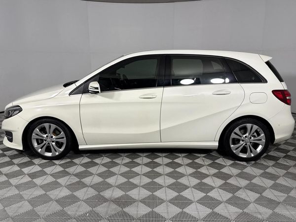 2016-Mercedes-Benz-B-Class-B-200-Auto image:20
