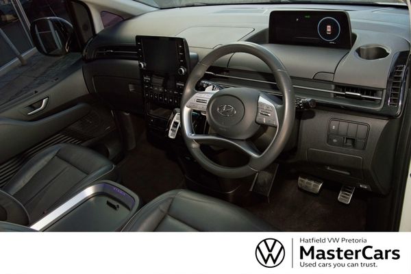2023-Hyundai-Staria-22d-Luxury-Auto image:4