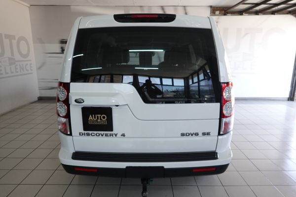 2014-Land-Rover-Discovery-4-30-TD-SD-V6-SE image:3