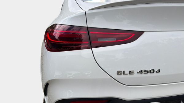2025-Mercedes-Benz-GLE-Coupe-450D-4Matic image:18