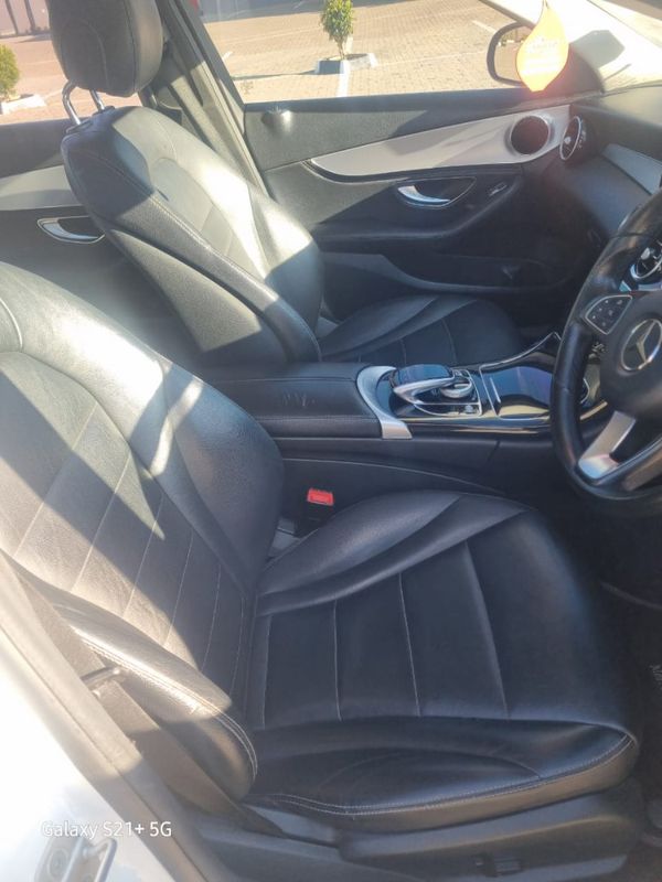 2016-Mercedes-Benz-C-Class-C-180-Estate-Exclusive-Auto image:10