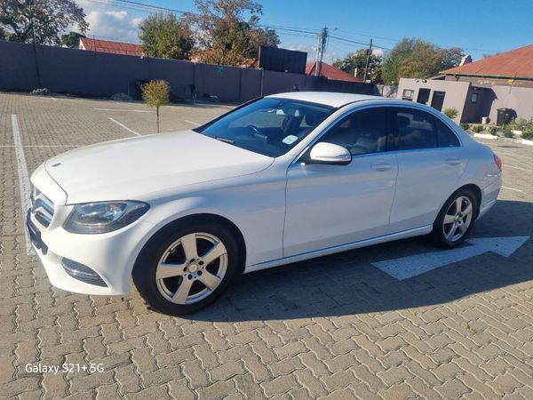 2016-Mercedes-Benz-C-Class-C-180-Estate-Exclusive-Auto image:4