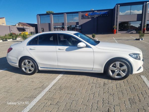 2016-Mercedes-Benz-C-Class-C-180-Estate-Exclusive-Auto image:5