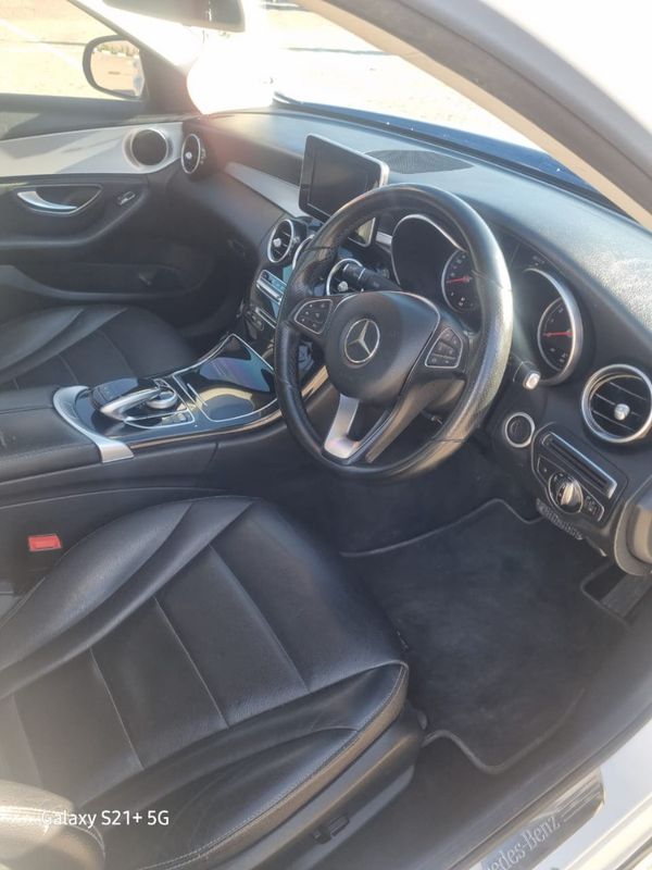 2016-Mercedes-Benz-C-Class-C-180-Estate-Exclusive-Auto image:8