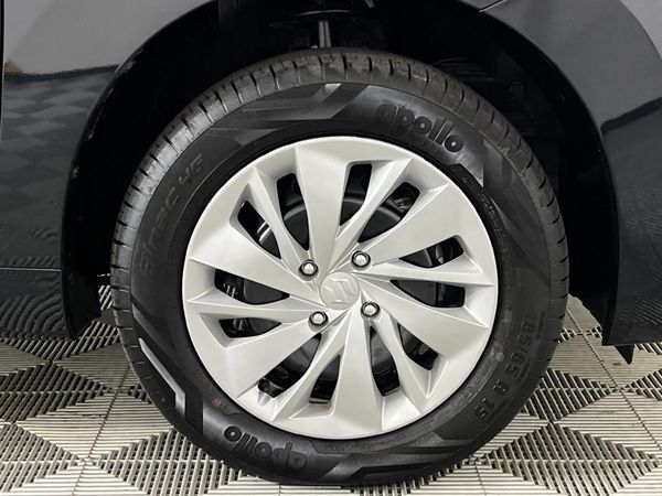 2024-Suzuki-Baleno-15-GL-Auto image:5