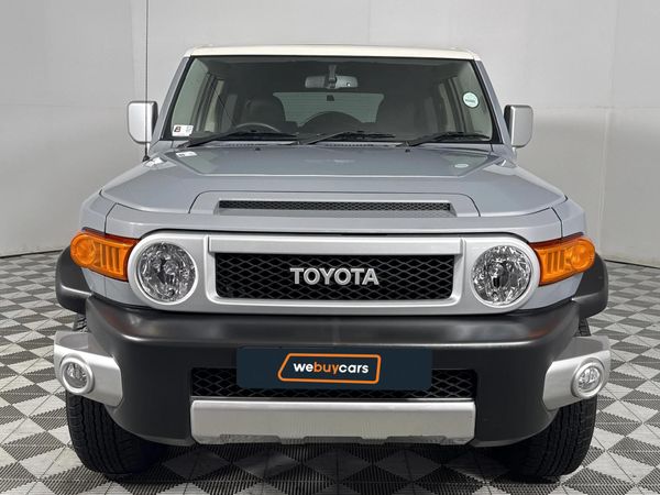 2022-Toyota-FJ-Cruiser-40-V6 image:14
