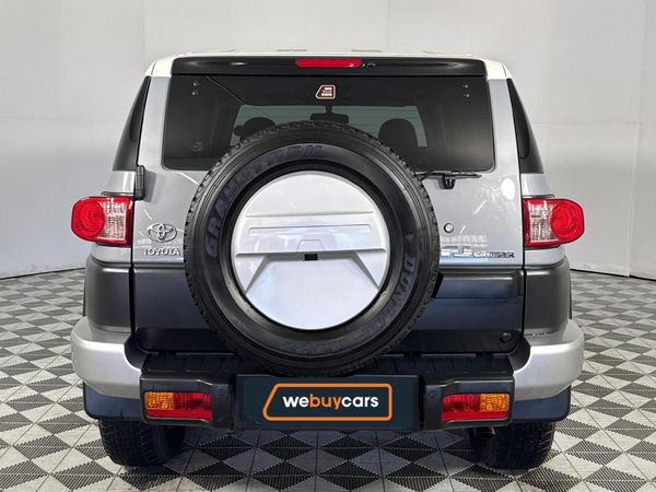 2022-Toyota-FJ-Cruiser-40-V6 image:17