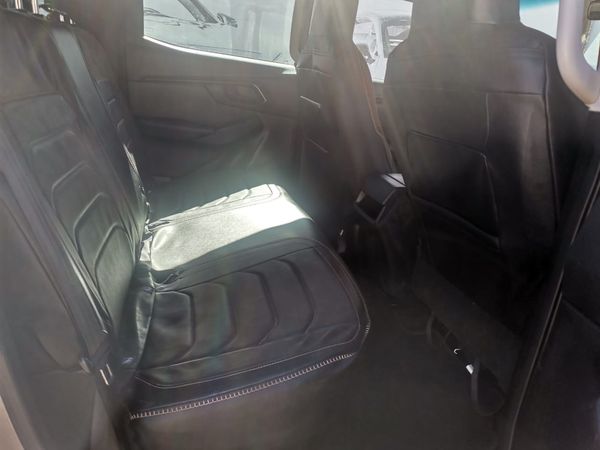 2022-Isuzu-D-Max-19-4x4-Double-Cab-Diesel-Manual image:12