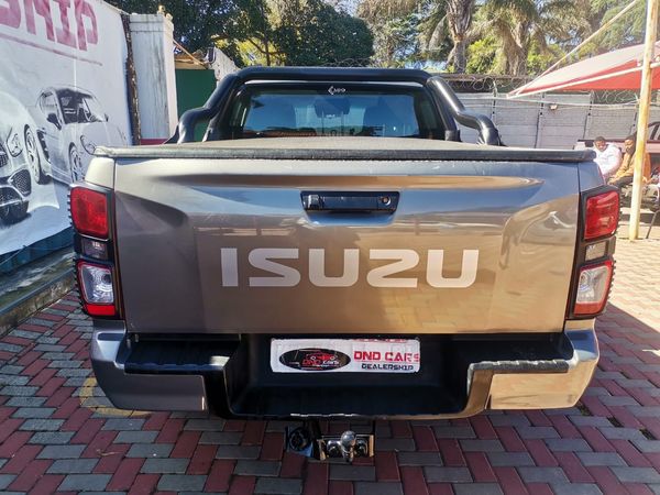 2022-Isuzu-D-Max-19-4x4-Double-Cab-Diesel-Manual image:4