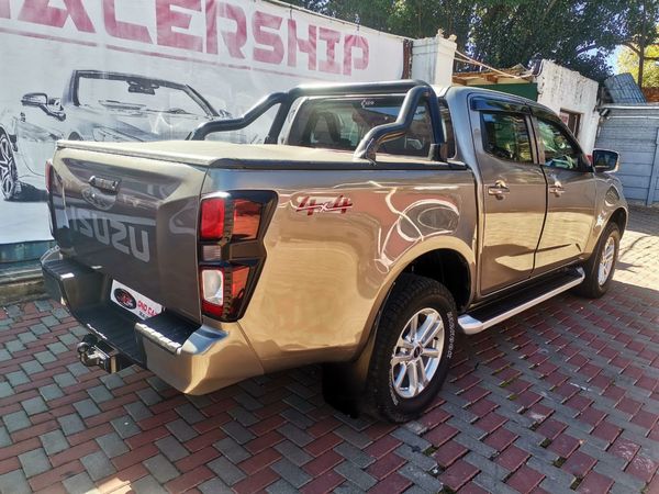 2022-Isuzu-D-Max-19-4x4-Double-Cab-Diesel-Manual image:5