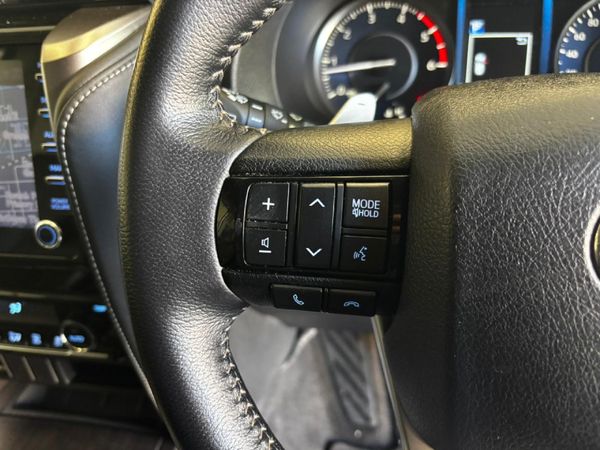 2021-Toyota-Fortuner-28-GD-6-Raised-Body-Auto image:10