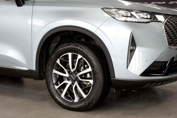 2022-Haval-H6-20T-Luxury-4X4-Auto image:3